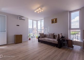 Продается 3-комнатная квартира, 70 м2, Краснодар, улица Константина Гондаря, 93, ЖК Самолёт-3