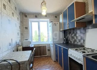 Продам 2-ком. квартиру, 51.8 м2, Строитель, улица Ленина, 17