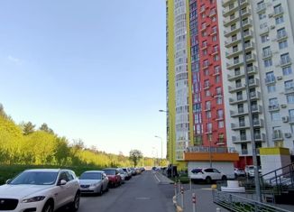 Продажа двухкомнатной квартиры, 75 м2, Москва, Рублёвское шоссе, 70к5, район Крылатское