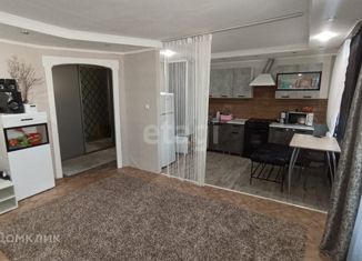 Продам 2-ком. квартиру, 49.6 м2, село Тамбовка, Калининская улица, 63