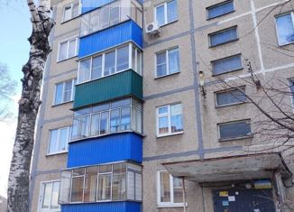 Продается 3-комнатная квартира, 47.1 м2, Липецк, улица Кутузова, 1