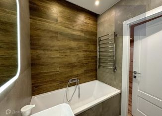 Продаю трехкомнатную квартиру, 86 м2, Санкт-Петербург, ЖК Галактика, Парфёновская улица, 11к1