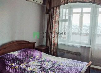 Сдам в аренду 3-ком. квартиру, 78 м2, Самара, улица Александра Матросова, 57