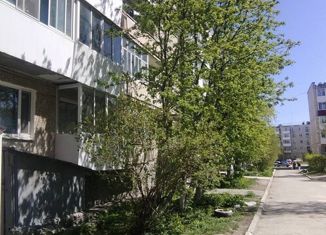 Продаю 2-комнатную квартиру, 46.1 м2, Серов, улица Карла Либкнехта, 3