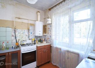 Продается двухкомнатная квартира, 45.3 м2, Карелия, улица Луначарского, 3