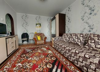 Продам 2-комнатную квартиру, 43 м2, село Серафимовский, Девонская улица, 3