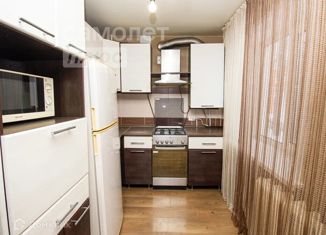 Продается двухкомнатная квартира, 40.3 м2, Ульяновск, площадь Горького, 11, Засвияжский район