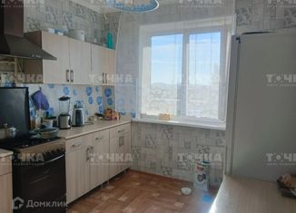 Продажа 2-комнатной квартиры, 52 м2, село Кундравы, улица Труда, 84