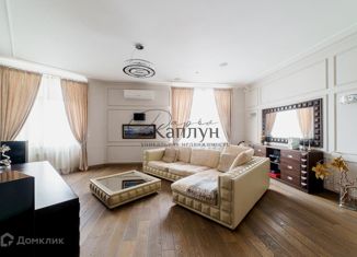 Продается 5-комнатная квартира, 196.7 м2, Нижний Новгород, улица Володарского, 40, метро Горьковская