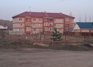 Продажа двухкомнатной квартиры, 50.5 м2, деревня Малиновка, Советская улица, 3Г