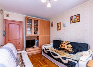 Продается 3-ком. квартира, 60.4 м2, Санкт-Петербург, улица Есенина, 8к1, муниципальный округ Сосновское