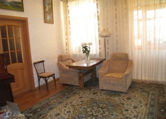 Продам трехкомнатную квартиру, 65 м2, Нижегородская область, проспект Ильича, 33
