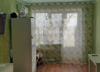 Продается 2-ком. квартира, 43 м2, Астраханская область, улица Максима Горького, 100