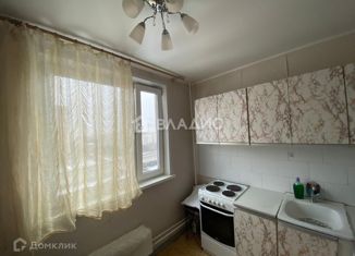 Продам однокомнатную квартиру, 38 м2, Москва, ЗАО, Рублёвское шоссе, 42к2