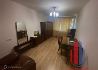 Продажа 2-комнатной квартиры, 46.4 м2, Волгоград, улица Пархоменко, 45