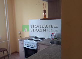 Сдается в аренду 2-комнатная квартира, 52 м2, Ижевск, улица Михаила Петрова, 33Б, Восточный жилой район