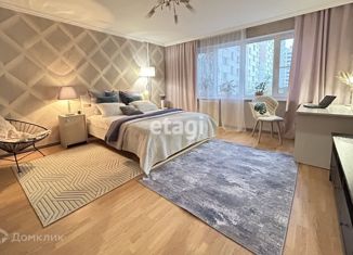 Продается двухкомнатная квартира, 65.7 м2, Санкт-Петербург, Пушкинская улица, 34