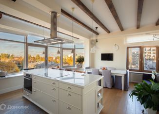 Продается 4-комнатная квартира, 165 м2, Санкт-Петербург, Вязовая улица, 10, метро Крестовский остров