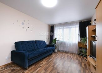 Продам 2-комнатную квартиру, 55 м2, Новосибирская область, улица Стофато, 5