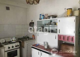 Продается 3-комнатная квартира, 58.8 м2, посёлок городского типа Ярега, улица Космонавтов, 8