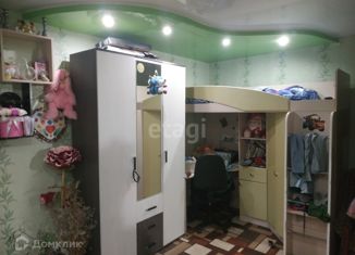 Продаю однокомнатную квартиру, 32 м2, село Новодмитриевка, Центральный микрорайон, 33