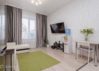 Продажа 3-ком. квартиры, 60 м2, Новосибирск, улица Бурденко, 6, улица Бурденко