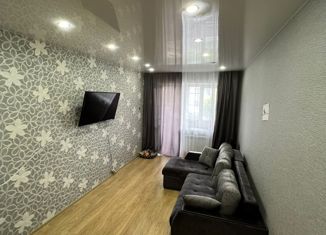 Продается 2-ком. квартира, 73 м2, Углич, Февральская улица, 35