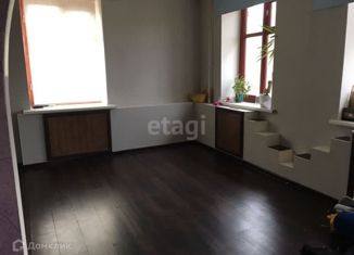 Продаю однокомнатную квартиру, 30.4 м2, Вышний Волочёк, улица Двор фабрики Пролетарский Авангард, 32