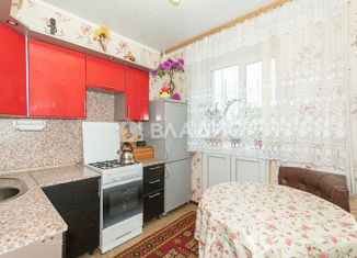 Продается 1-комнатная квартира, 37 м2, Камешково, улица Володарского, 4