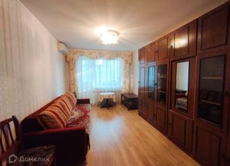 Продается 2-комнатная квартира, 46.6 м2, Ленинградская область, улица Строителей, 9