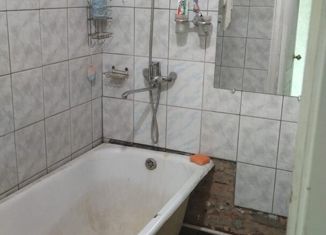 Продажа 2-комнатной квартиры, 38 м2, Абакан, улица Будённого, 80