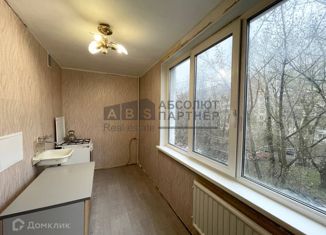 Продается 2-комнатная квартира, 49.9 м2, Санкт-Петербург, улица Димитрова, 22к1, метро Проспект Славы