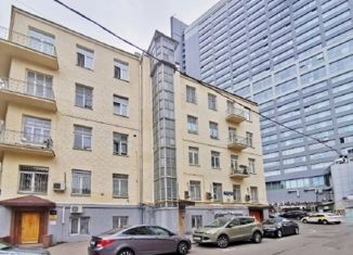 Сдаю в аренду трехкомнатную квартиру, 107 м2, Москва, Серебряный переулок, 5, метро Арбатская