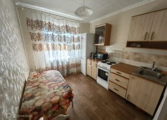 Однокомнатная квартира в аренду, 38 м2, Тюменская область, 3-я Северная улица, 20