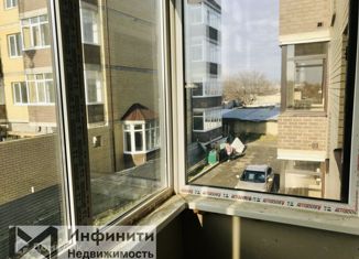 Продается 2-комнатная квартира, 65 м2, Михайловск, улица Пушкина, 65/10