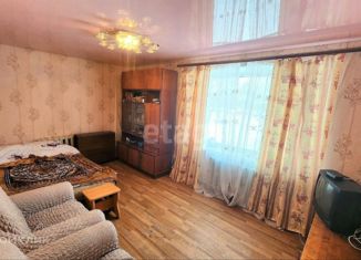Продается двухкомнатная квартира, 42.6 м2, посёлок Термальный, улица Ленина, 6