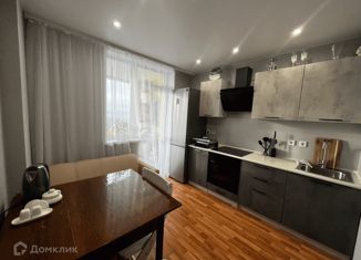 Продажа 1-ком. квартиры, 36.7 м2, Свердловская область, Южногорская улица, 11
