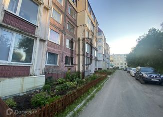 Продам 2-ком. квартиру, 49.1 м2, Камчатский край, улица Карбышева, 10/1