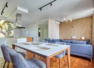 Продажа 3-ком. квартиры, 108 м2, Москва, Маломосковская улица, 14, Маломосковская улица