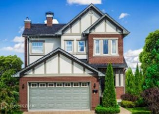 Продается дом, 349 м2, посёлок Вёшки, Лиственная улица, 1