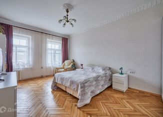 Продам 4-комнатную квартиру, 117 м2, Санкт-Петербург, Лахтинская улица, 28, Лахтинская улица