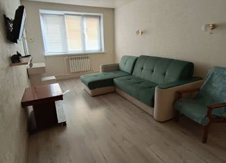 Продам двухкомнатную квартиру, 47.2 м2, Челябинская область, улица Курчатова, 24