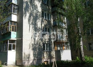 Продам 2-комнатную квартиру, 48 м2, Ульяновск, Заволжский район, улица Тельмана, 4