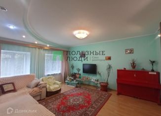 Продаю трехкомнатную квартиру, 98.6 м2, Улан-Удэ, улица Антонова, 23