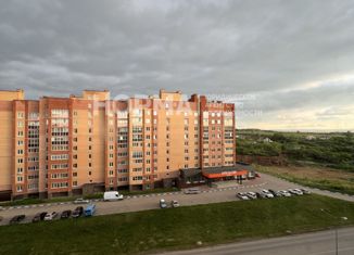 Продам трехкомнатную квартиру, 79.9 м2, Октябрьский, 29-й микрорайон, 3