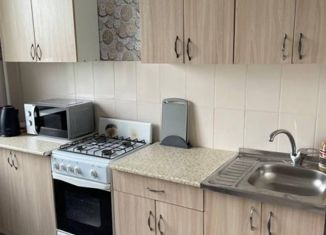 Продам 2-комнатную квартиру, 56 м2, Адыгея, улица Кобцевой, 3к2