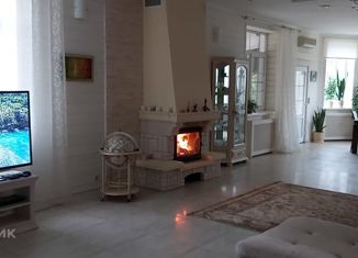 Продаю дом, 550 м2, коттеджный посёлок Русская Деревня, Западная улица, 43