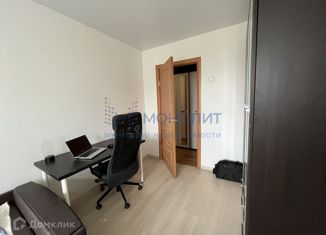 Продам трехкомнатную квартиру, 60.3 м2, Нижний Новгород, улица Радио, 9, улица Радио
