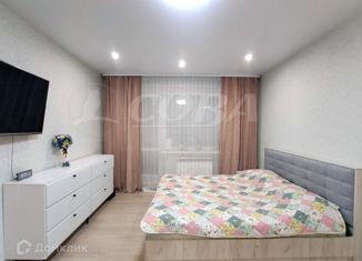 Двухкомнатная квартира на продажу, 51.3 м2, Нефтеюганск, 9-й микрорайон, 8