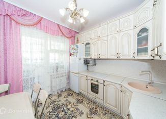 Продается двухкомнатная квартира, 54.8 м2, Нижневартовск, Северная улица, 118